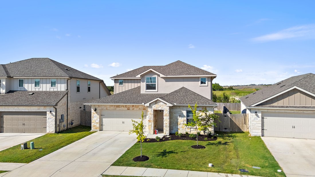 House in Coupland, Texas, United States 1 - 16145770