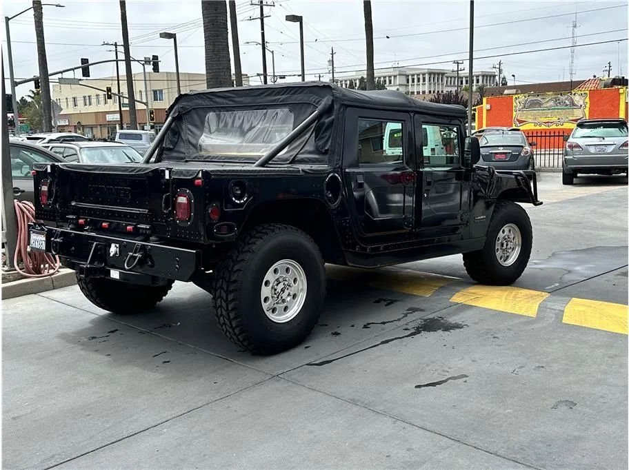 Suv in Newman, CA, United States 4 - 16140690