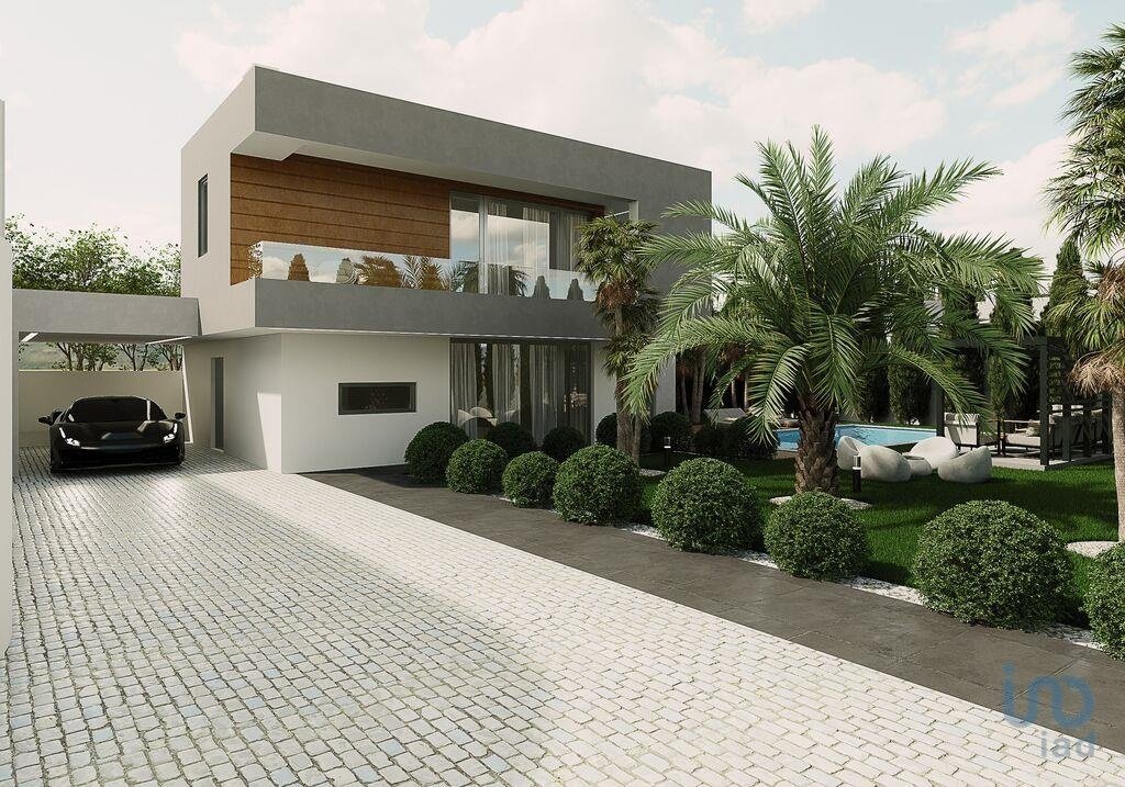 Townhouse in Santa Maria, Sao Pedro e Sobral da Lagoa, Leiria District, Portugal 2 - 16140946