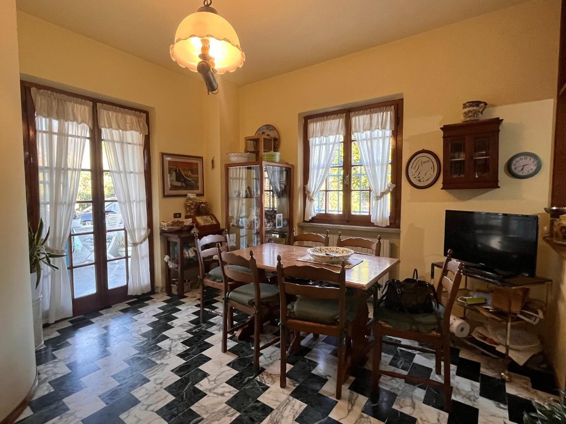 Villa in Seravezza, Tuscany, Italy 4 - 16142864