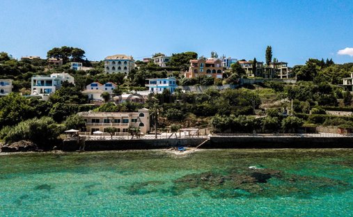 Villa in Mpoxalis, Peloponnese, Western Greece and the Ionian, Greece 1