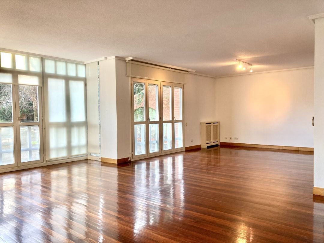 Apartment in Centro, Donostia-San Sebastian, Spain 2 - 16137792