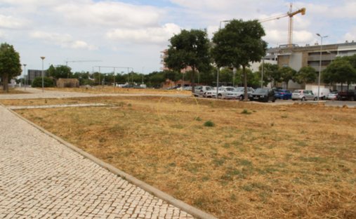 Terreno a Loule (Sao Clemente), Algarve, Portogallo 1