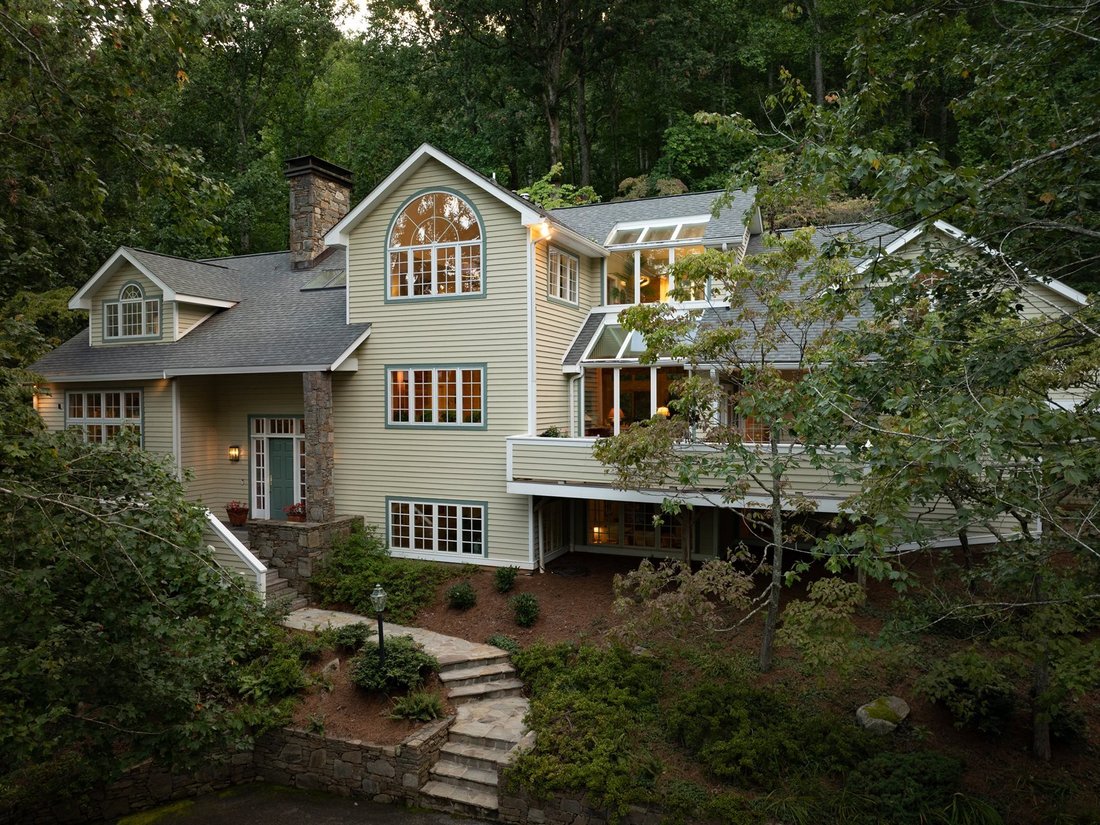 House in Asheville, North Carolina, United States 2 - 16138596