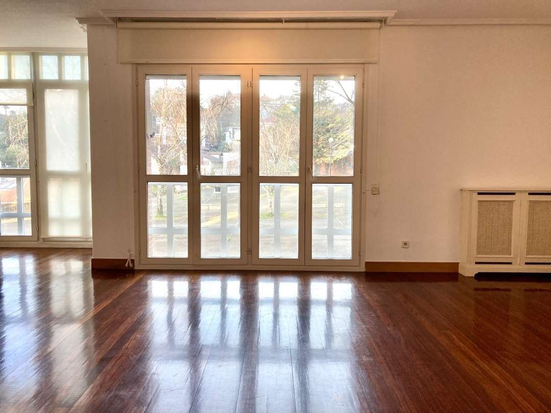 Apartment in Centro, Donostia-San Sebastian, Spain 4 - 16137792