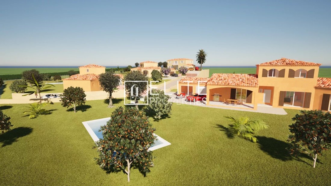 House in Châteauneuf-Grasse, Provence-Alpes-Côte d'Azur, France 2 - 16136029