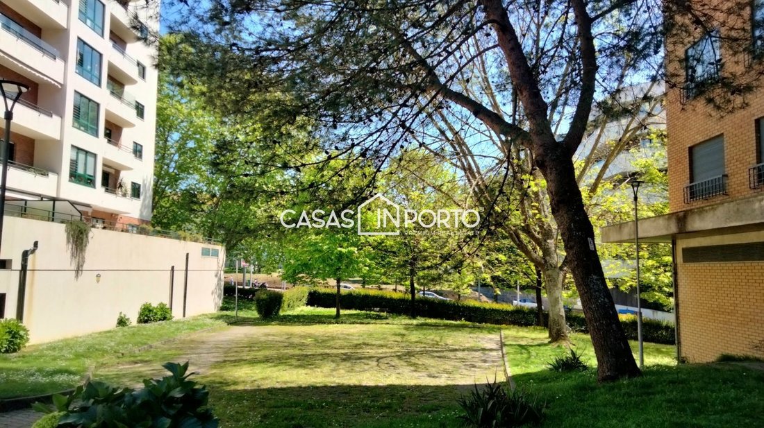 Apartment in Cedofeita, Santo Ildefonso, Se, Miragaia, Sao Nicolau e Vitoria, Porto District, Portugal 2 - 16142690