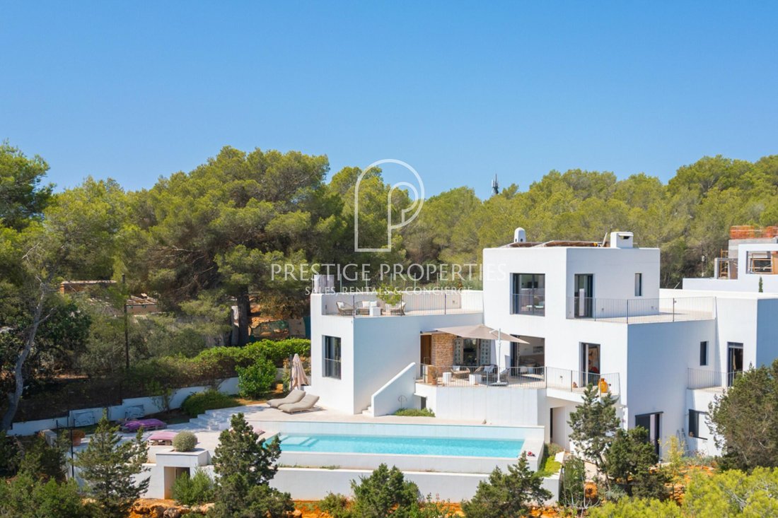 Villa in Cala Llenya, Santa Eularia des Riu, Balearic Islands 3 - 16135818