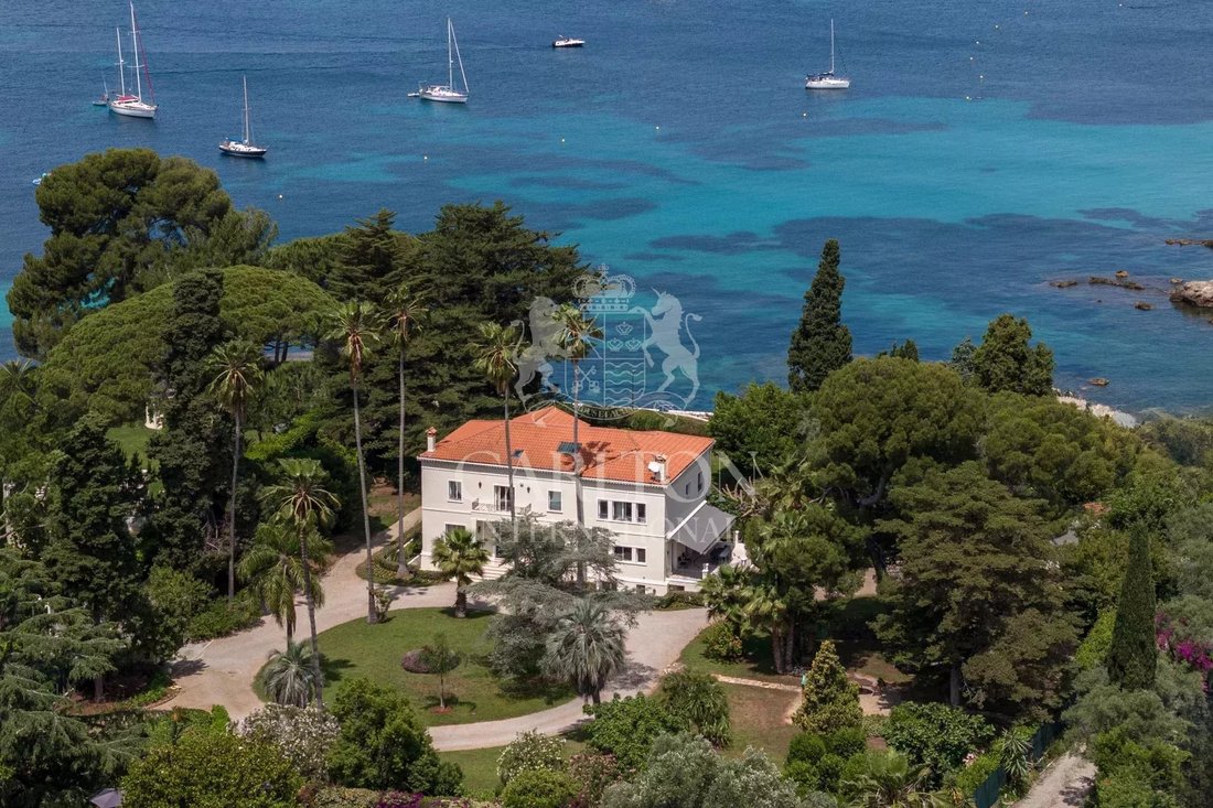 Villa in French Riviera, Provence-Alpes-Côte d'Azur, France 2 - 15453515
