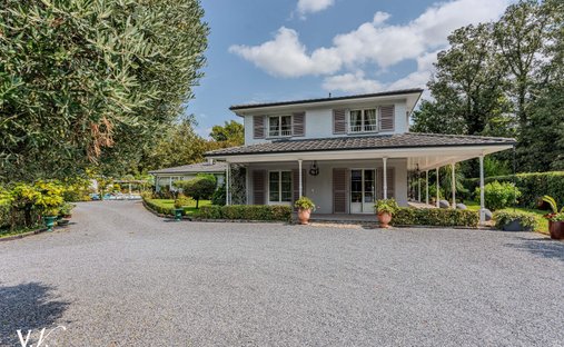 Estate in Belin-Beliet, Nouvelle-Aquitaine, France 1