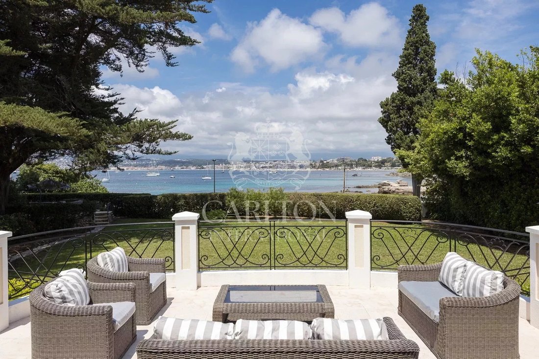 Villa in French Riviera, Provence-Alpes-Côte d'Azur, France 4 - 15453515