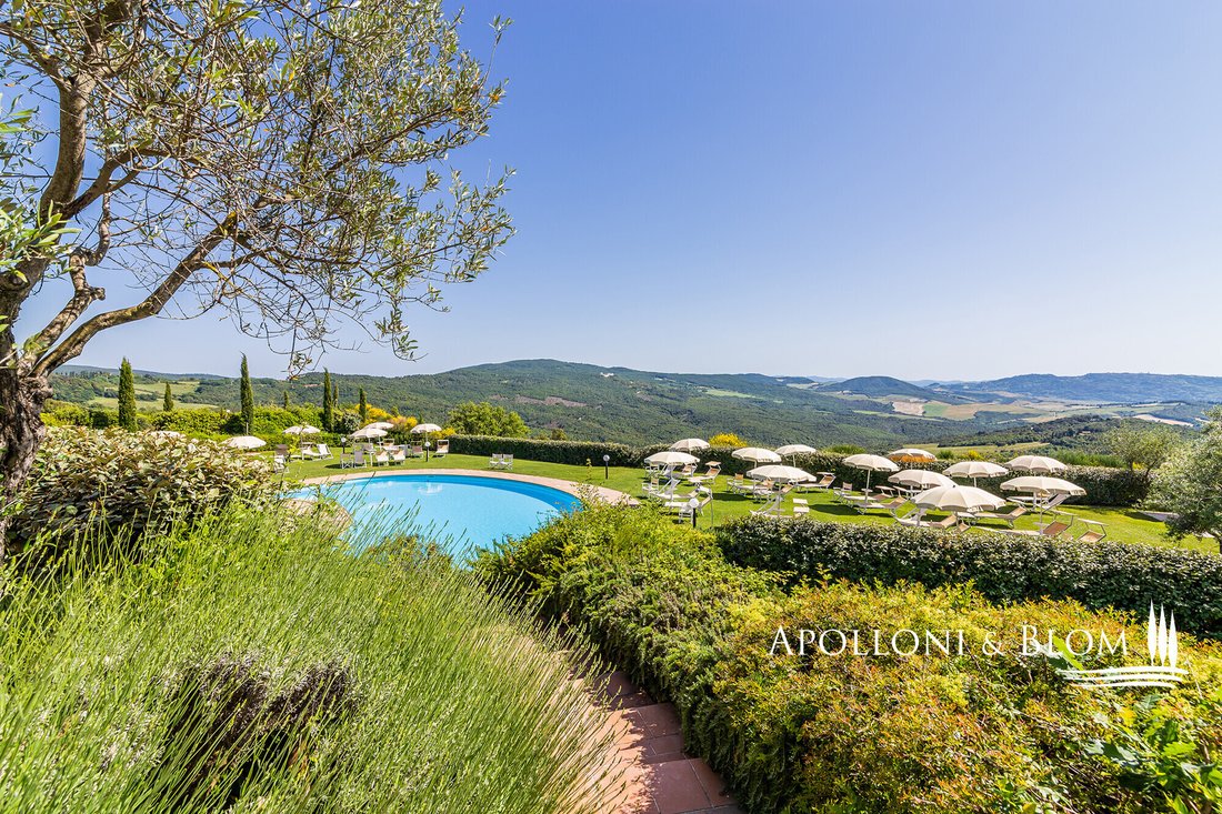 Villa in Gambassi Terme, Tuscany, Italy 2 - 16142805