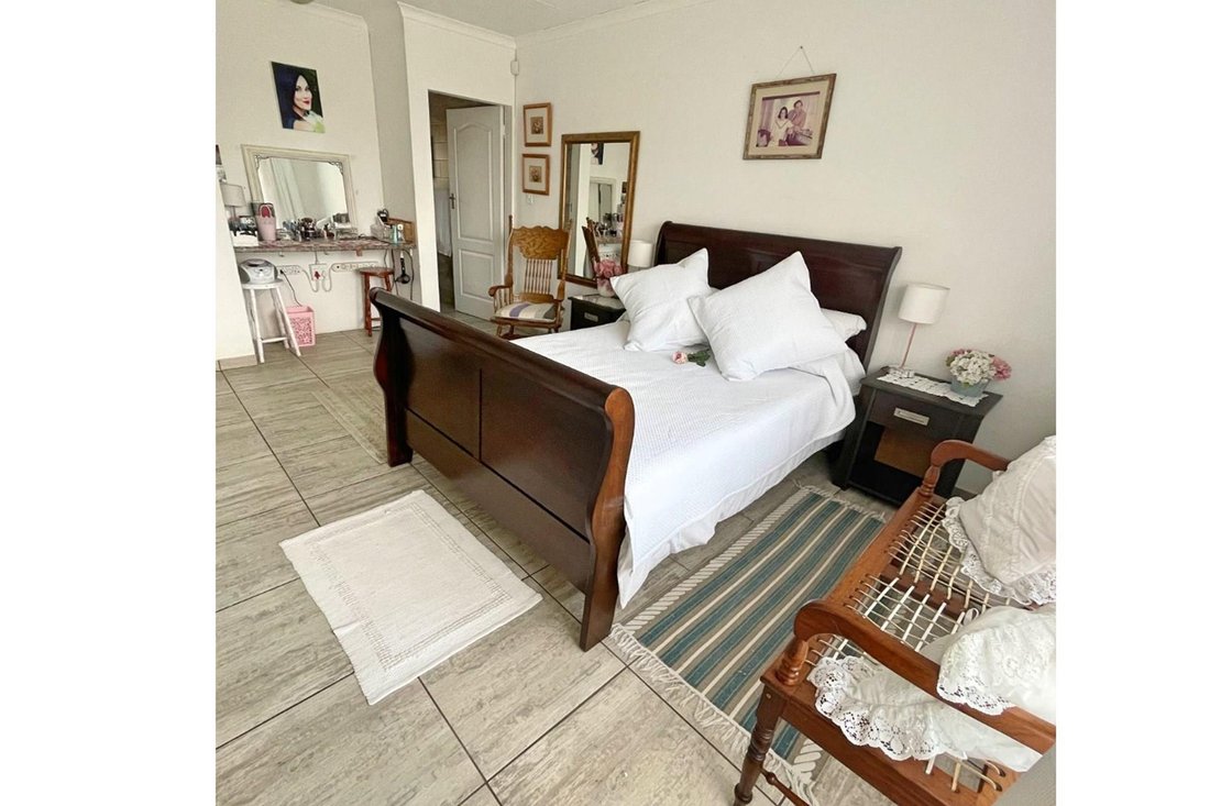 Townhouse in Vaalpark, Sasolburg, Free State 4 - 16136627