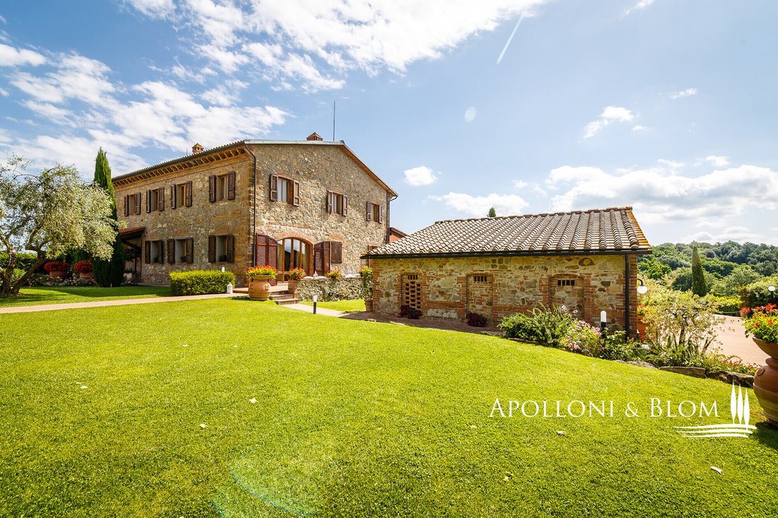 Villa in Gambassi Terme, Tuscany, Italy 2 - 16142805