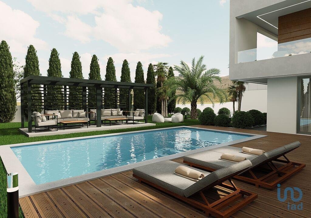 Townhouse in Santa Maria, Sao Pedro e Sobral da Lagoa, Leiria District, Portugal 1 - 16140946