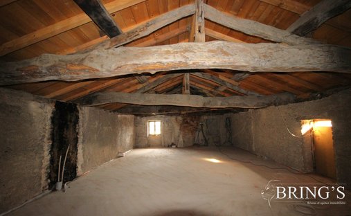 Beautiful Property Of The XI Xth Century Of Tuscan Style In The Heart Of A Closed Park And Raises Abo