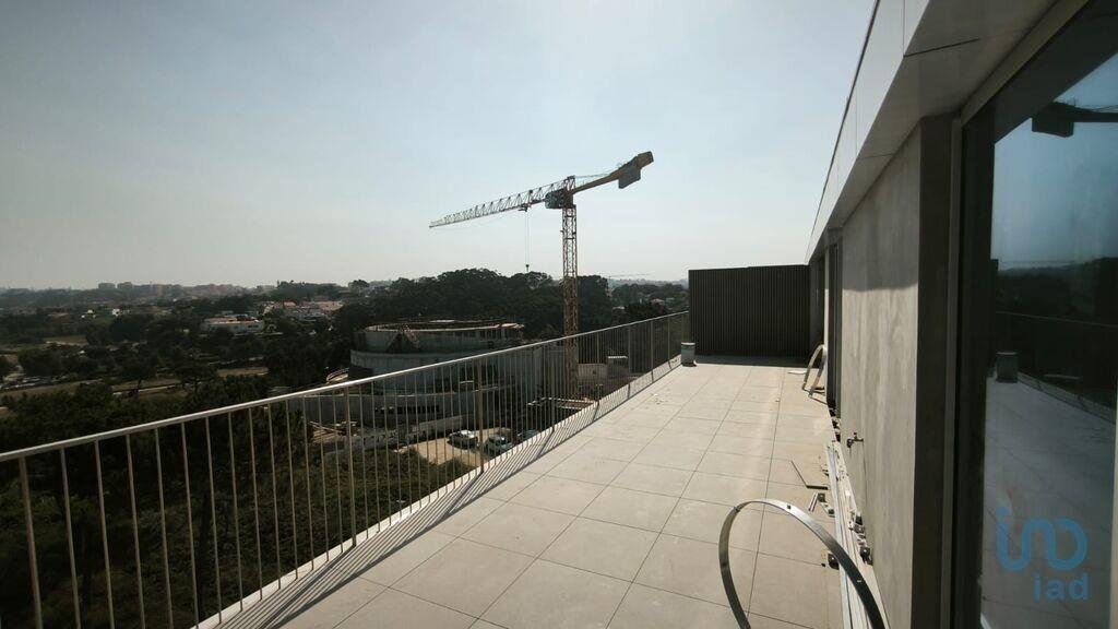 Apartment in Mafamude e Vilar do Paraiso, Porto District, Portugal 5 - 16140951