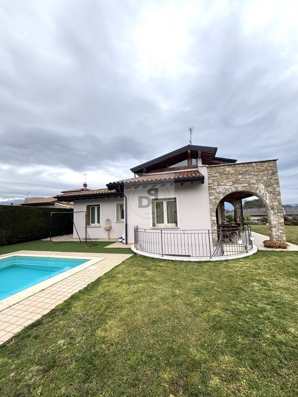 Villa in Manerba del Garda, Lombardy, Italy 3 - 15355821