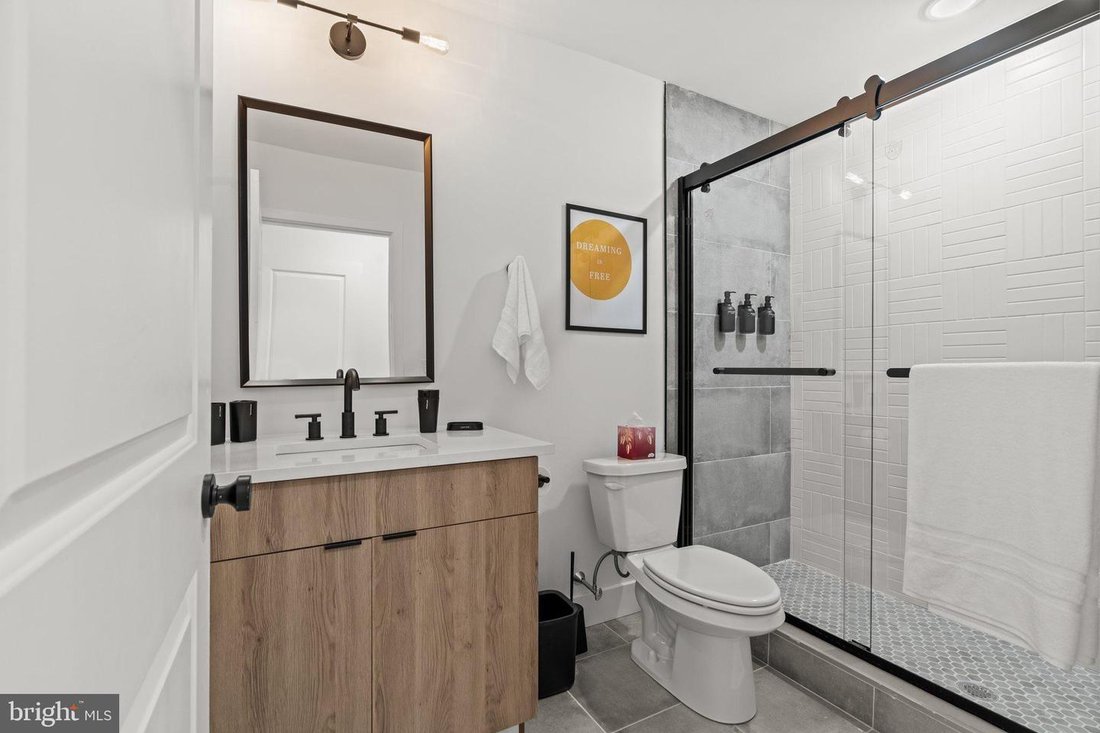 House in Philadelphia, Pennsylvania, United States 4 - 16136543