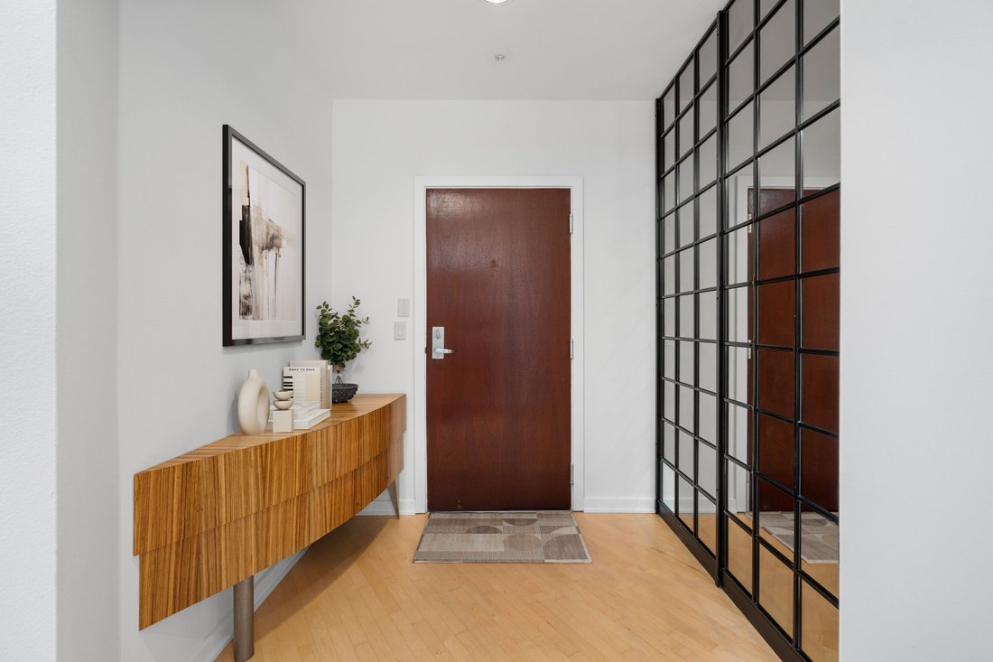 Condo in Seattle, Washington, United States 4 - 16145723