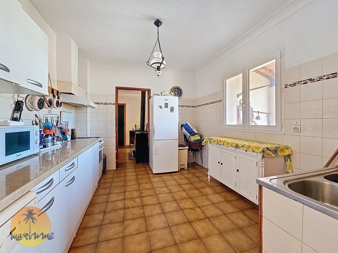 House in Saint-Laurent-du-Var, Provence-Alpes-Côte d'Azur, France 5 - 16135967