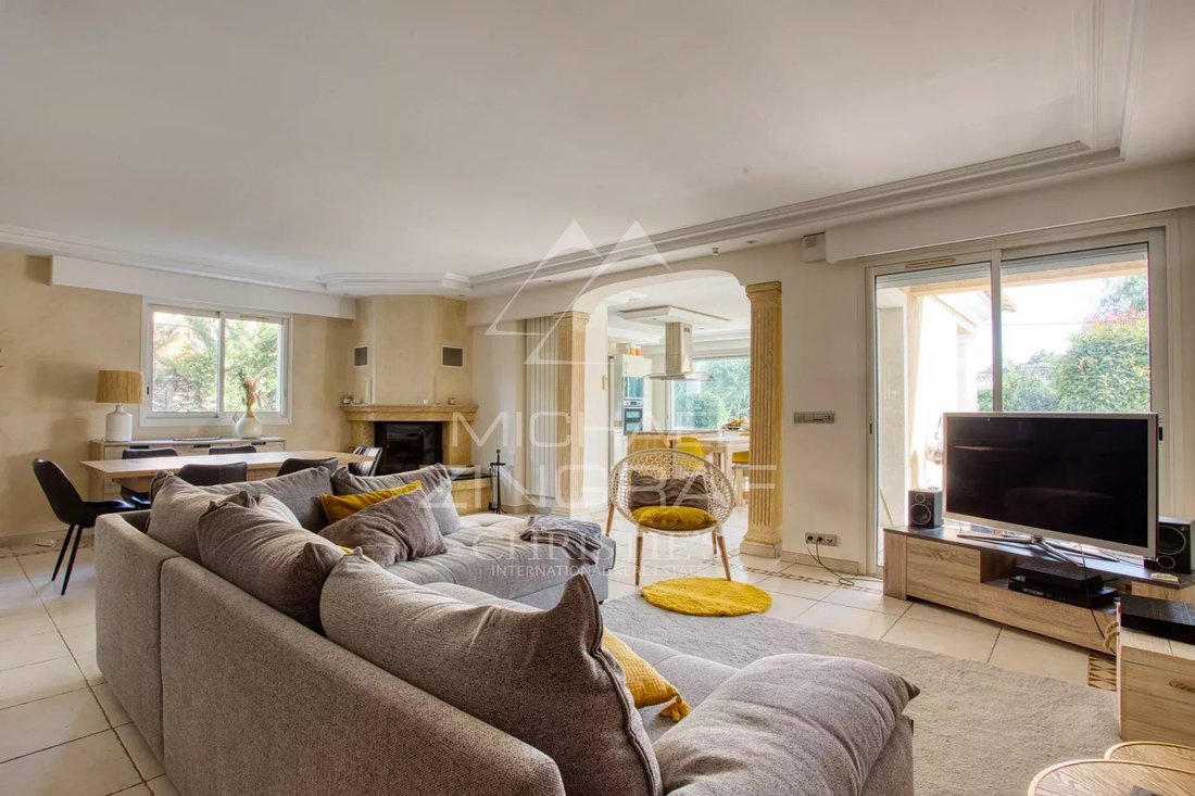 House in La Constance-Le Puy, Antibes, France 4 - 16136613