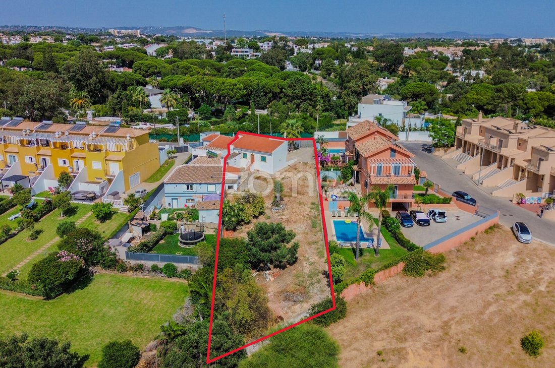 House in Olhos de Agua, Algarve, Portugal 1 - 16138803