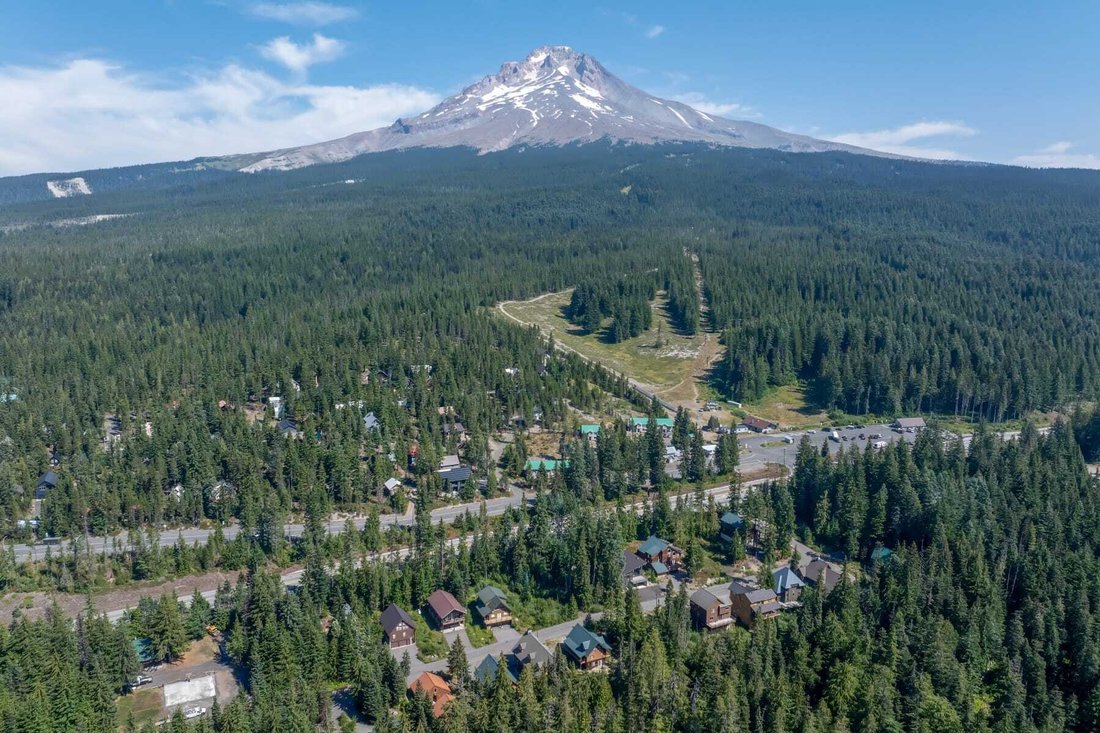 House in Government Camp, Oregon, United States 2 - 16136725