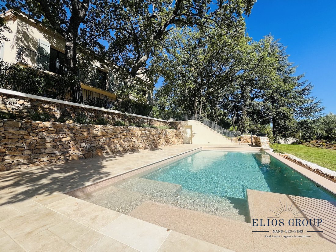 Villa in Nans-les-Pins, Provence-Alpes-Côte d'Azur, France 4 - 16143985