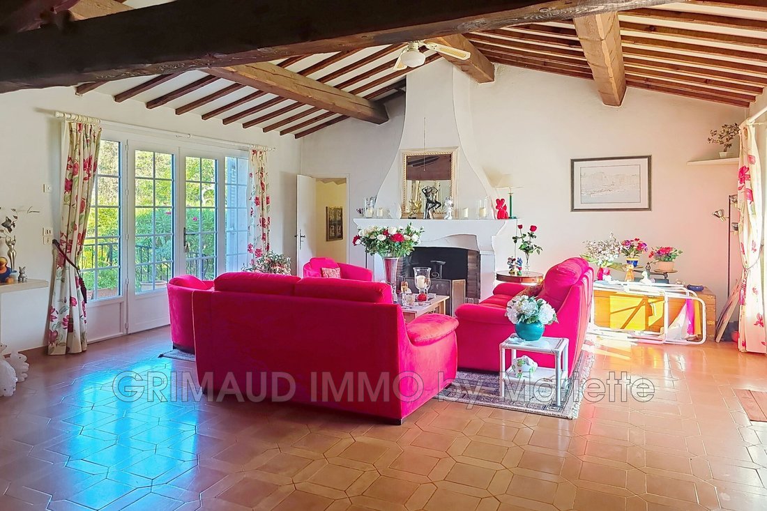Villa in Ramatuelle, Provence-Alpes-Côte d'Azur, France 2 - 16138256