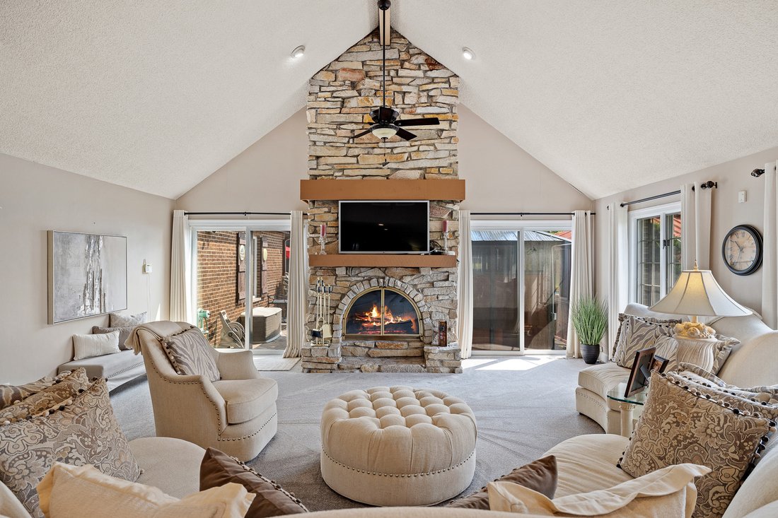 House in Homer Glen, Illinois, United States 4 - 16137432