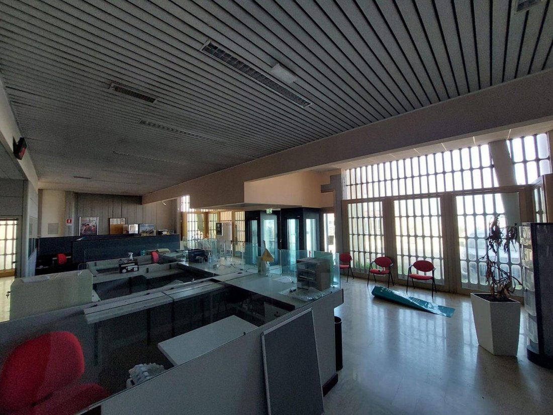 Ravenna Palace In Bellaria Igea Marina, Emilia Romagna, Italy For Sale (16138970)