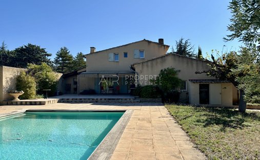 House in Lourmarin, Provence-Alpes-Côte d'Azur, France 1