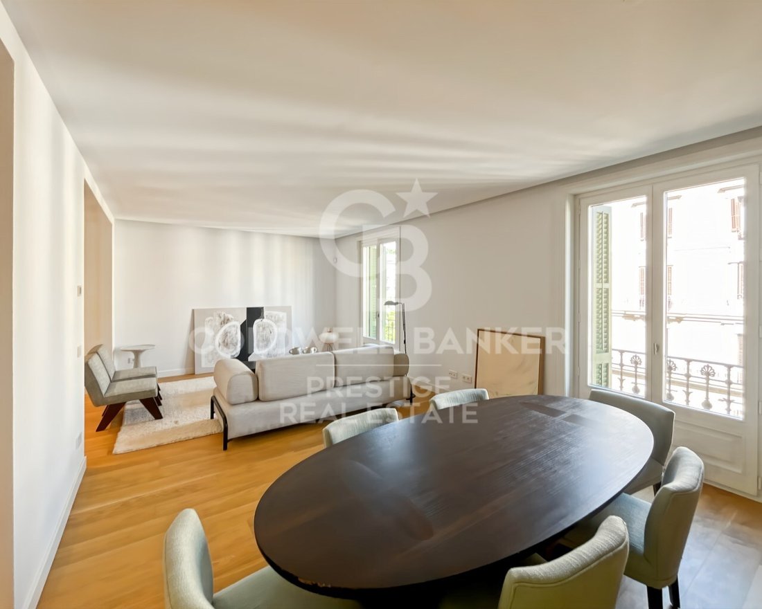 Apartment in Eixample, Barcelona, Spain 3 - 13237725