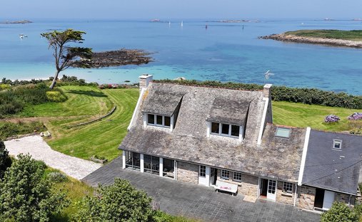 House in Landeda, Brittany, France 1