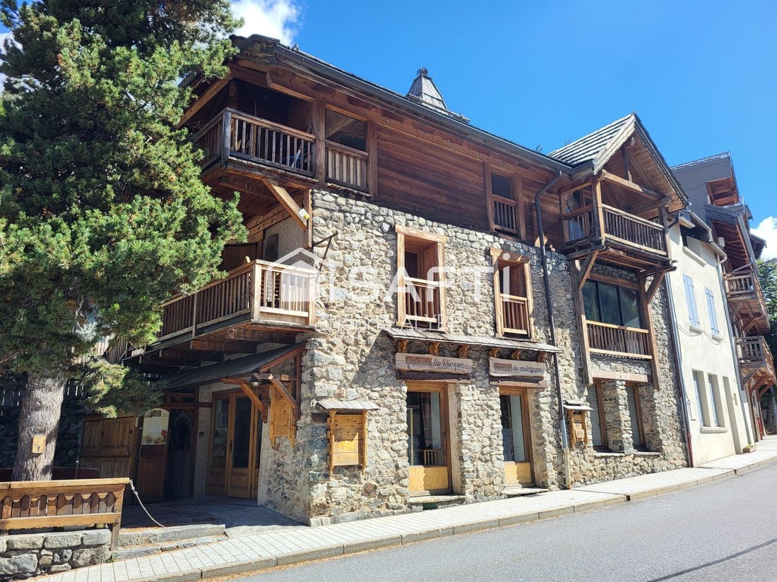 House in La Grave, Provence-Alpes-Côte d'Azur, France 1 - 16144532