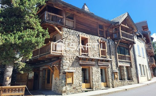 Maison à La Grave, Provence-Alpes-Côte d'Azur, France 1