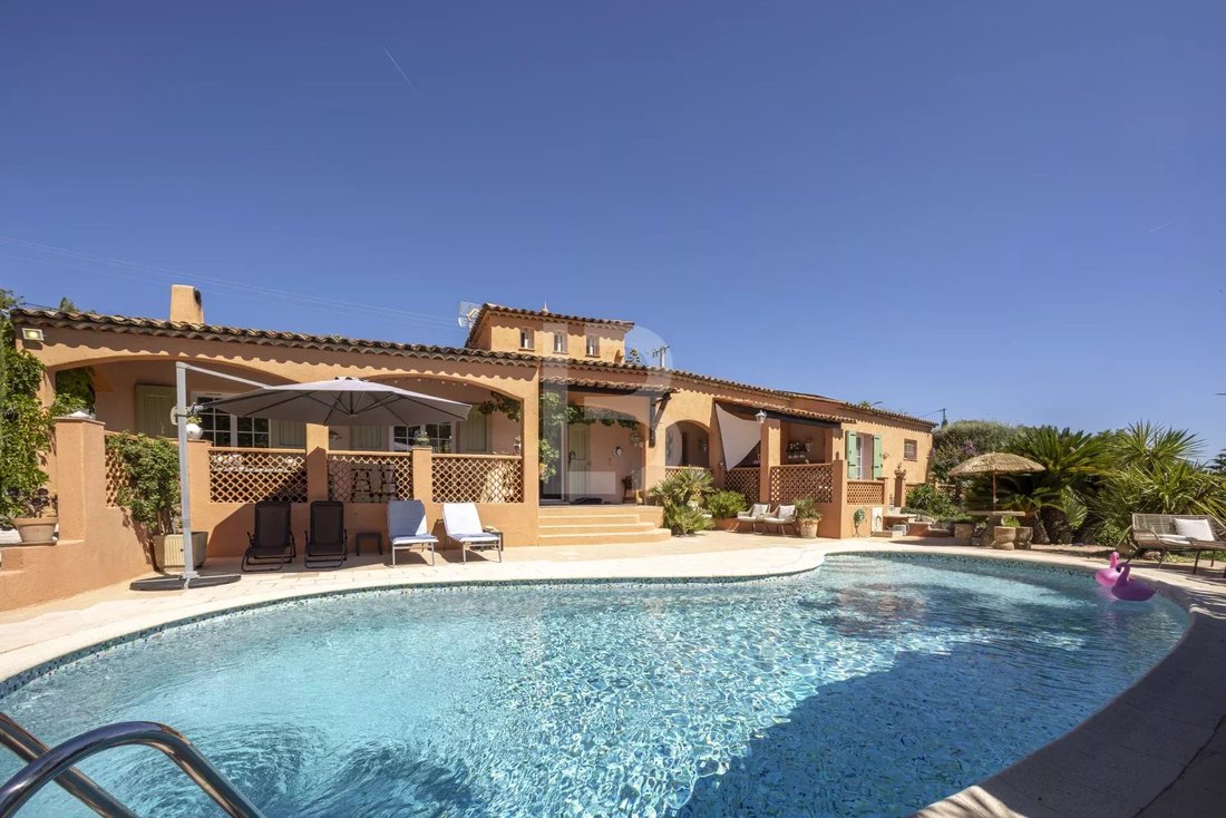 House in Opio, Provence-Alpes-Côte d'Azur, France 3 - 16136605