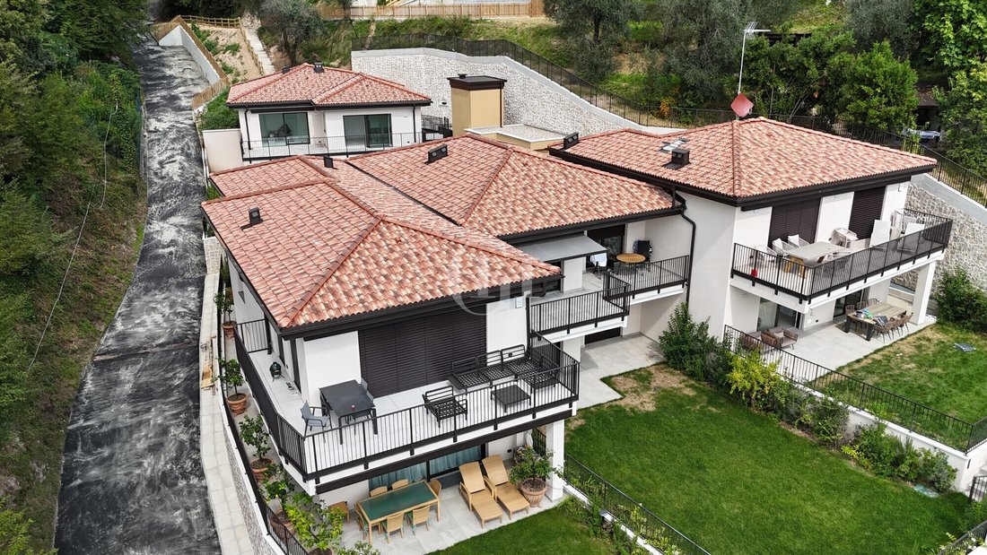 Apartment in Gardone Riviera, Lombardy, Italy 3 - 13850676