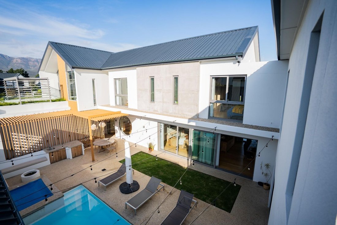 House in Paarl, Western Cape, South Africa 4 - 16138089