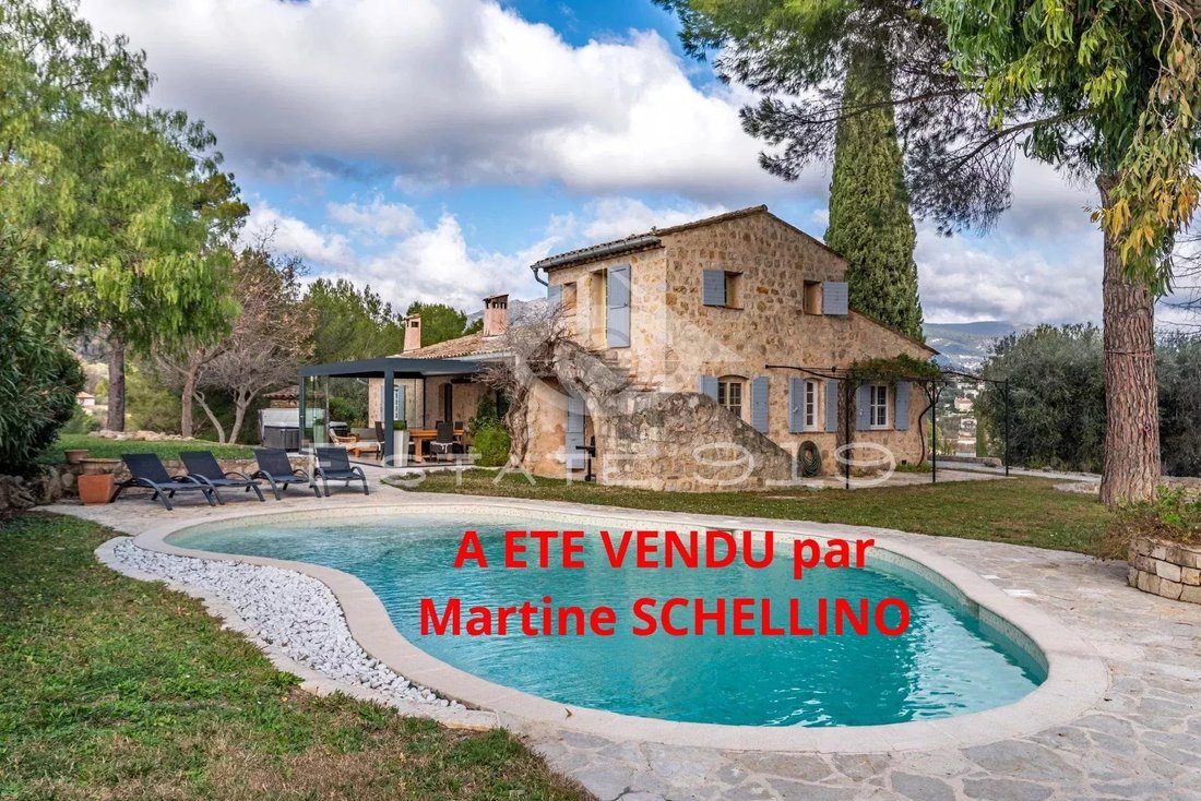 Villa in Mazan, Provence-Alpes-Côte d'Azur, France 1 - 15059288