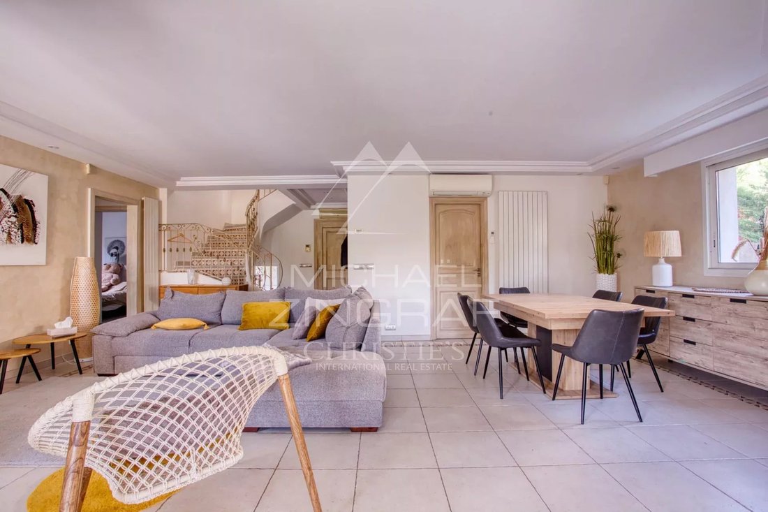 House in La Constance-Le Puy, Antibes, France 5 - 16136613
