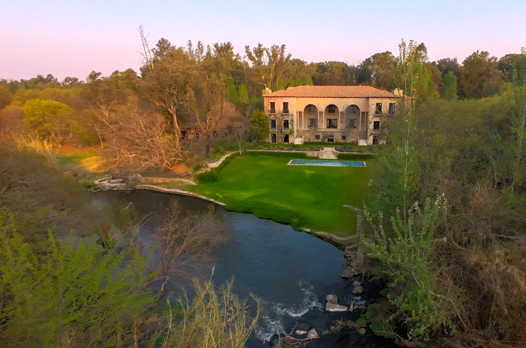 Estate in Blair Atholl Golf Estate, Gauteng, South Africa 1 - 16136982