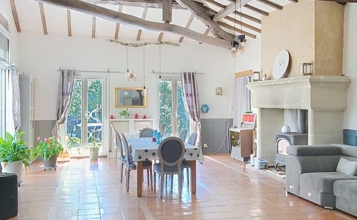 Elegant XI Xth Century Castle Beautiful Park Pool