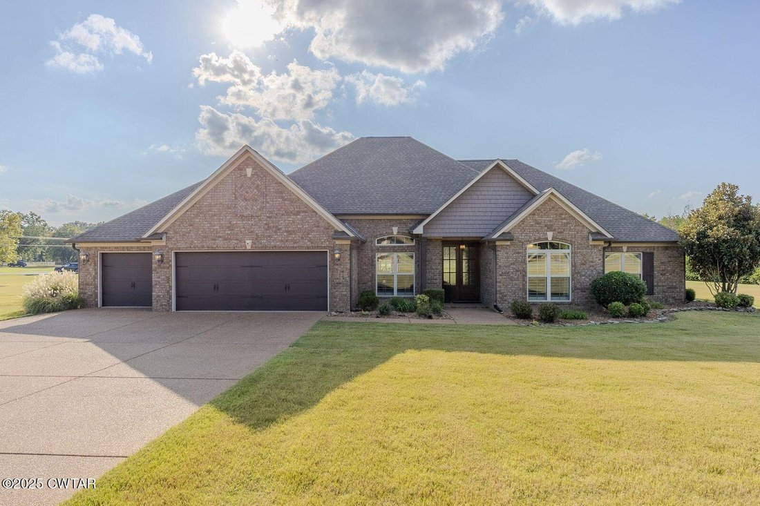 House in Brownsville, Tennessee, United States 1 - 16137435