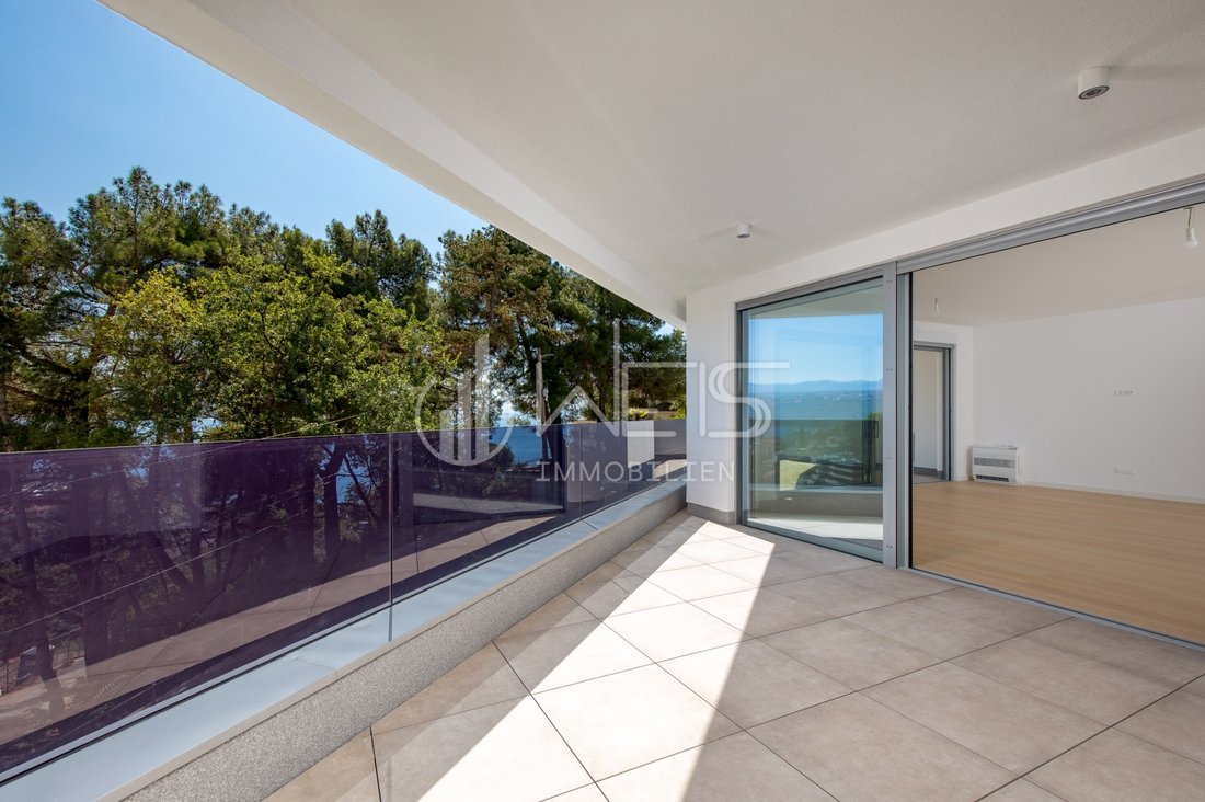 Apartment in Grad Opatija, Primorje-Gorski Kotar County, Croatia 2 - 16143044