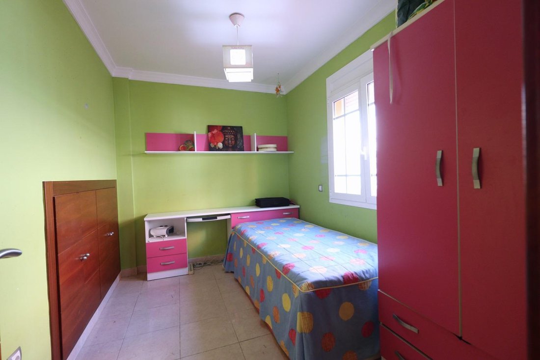 Villa in Los Cristianos, Canary Islands, Spain 2 - 16137782