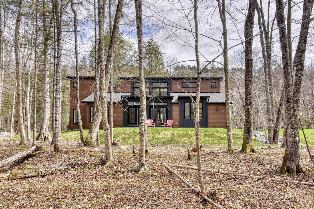 House in Sherbrooke, Quebec, Canada 5 - 15208044