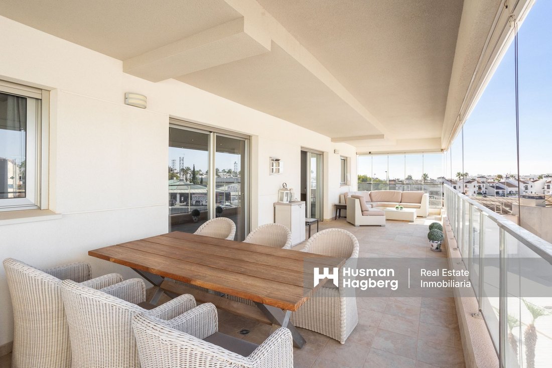Apartment in Orihuela, Valencian Community, Spain 4 - 14768426