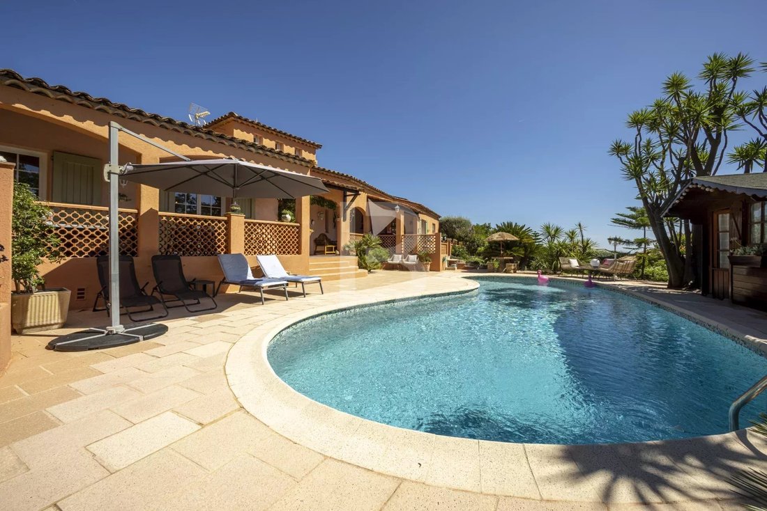 House in Opio, Provence-Alpes-Côte d'Azur, France 2 - 16136605